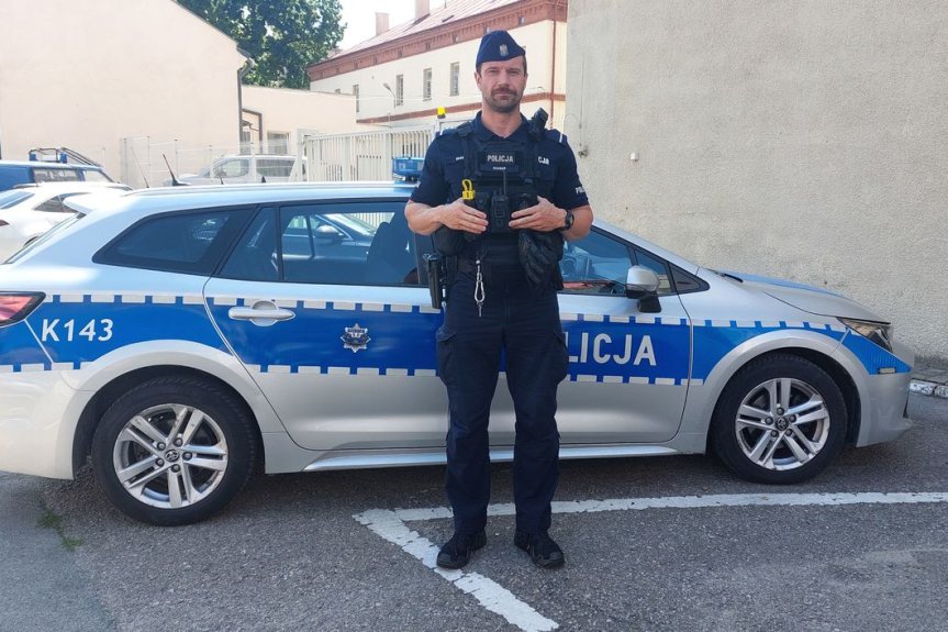 Policjant na wolnym zatrzymał agresywnego mężczyznę Policjant na wolnym zatrzymał agresywnego mężczyznę