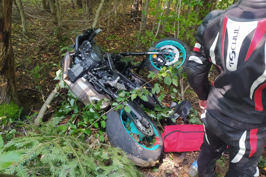 Tragedia na drodze. Śmierć motocyklisty w Izdebkach