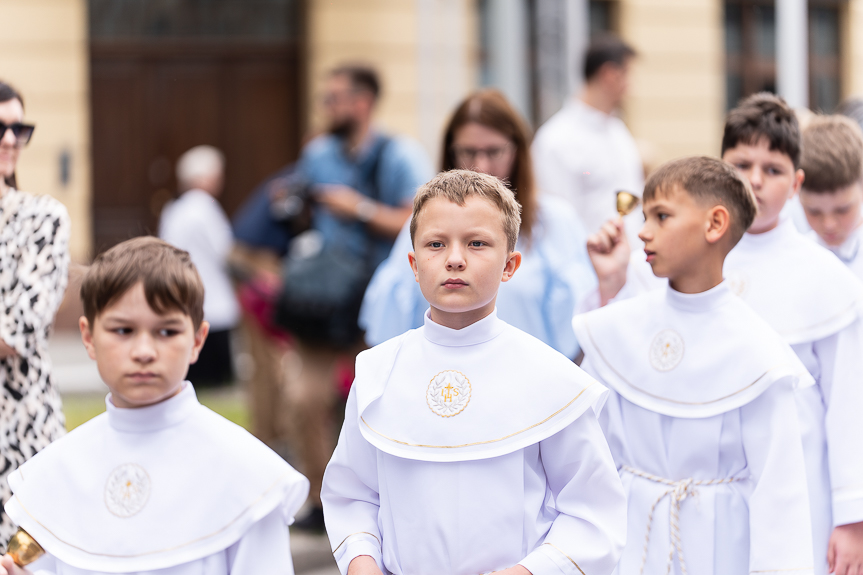 Boże Ciało 2025 w Rzeszowie: Procesja w centrum miasta