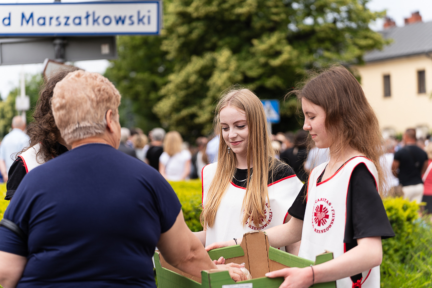 Boże Ciało 2025 w Rzeszowie: Procesja w centrum miasta