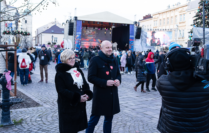 Na rzeszowskim rynku trwa 33. Finał WOŚP