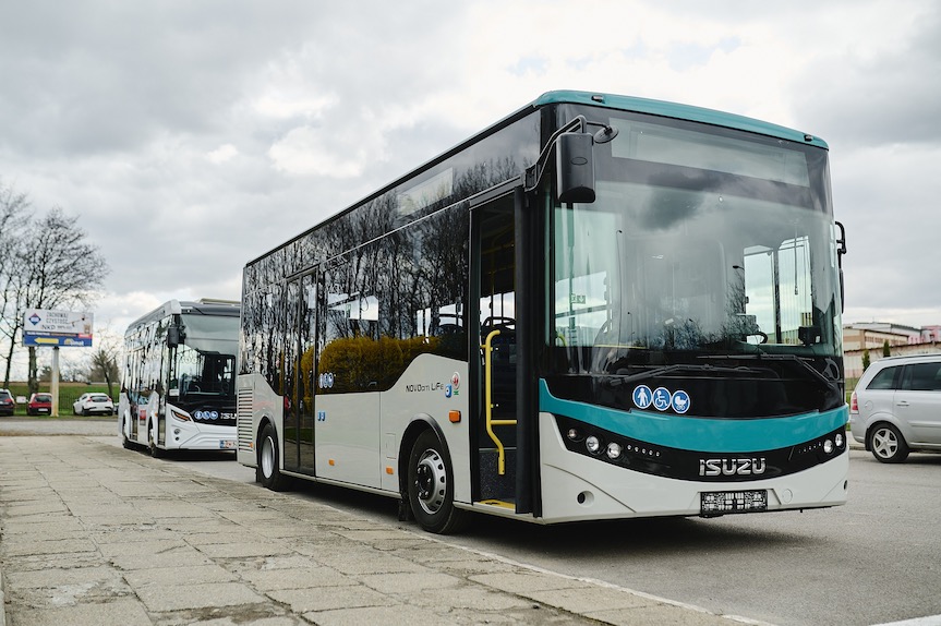 Nowe, niskoemisyjne autobusy dla pasażerów MKS