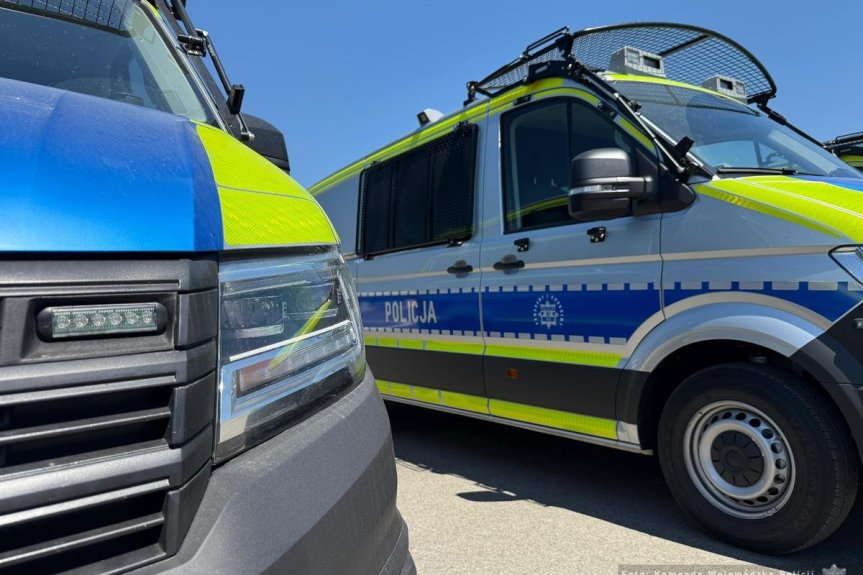 Nowe radiowozy dla policjantów Oddziału Prewencji Policji w Rzeszowie