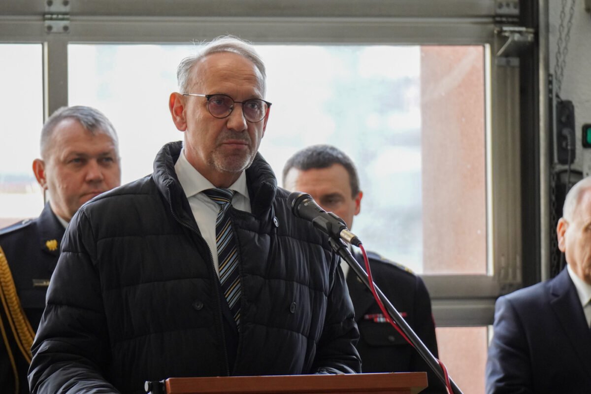Promesy na zakup nowych wozów strażackich