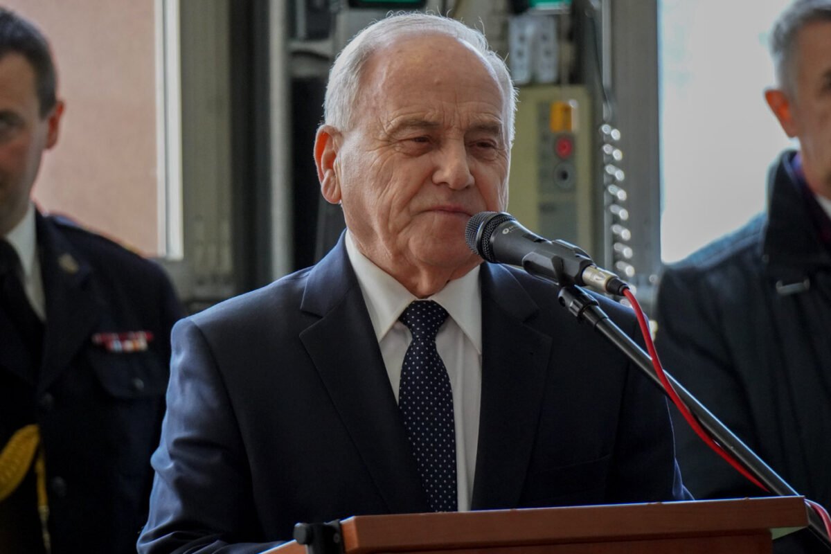 Promesy na zakup nowych wozów strażackich