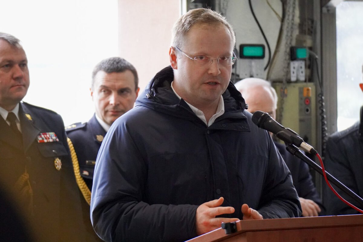 Promesy na zakup nowych wozów strażackich