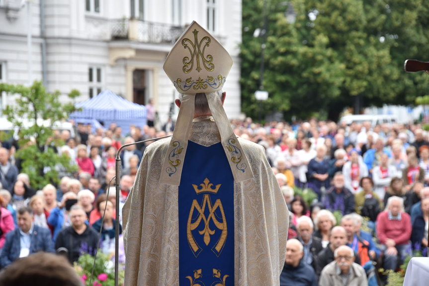 Ruszyła 48. Rzeszowska Piesza Pielgrzymka na Jasną Górę