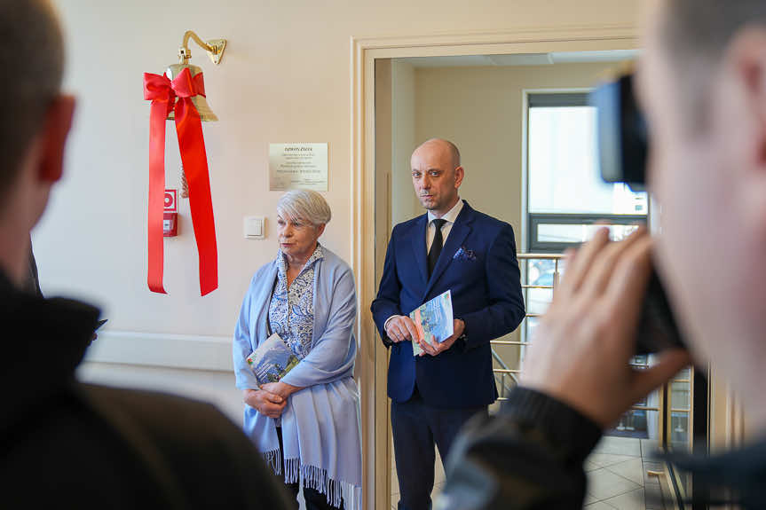 Rzeszów. Dzwon Życia zawisł w Uniwersyteckim Szpitalu Klinicznym