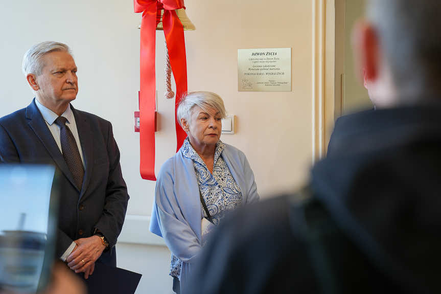 Rzeszów. Dzwon Życia zawisł w Uniwersyteckim Szpitalu Klinicznym