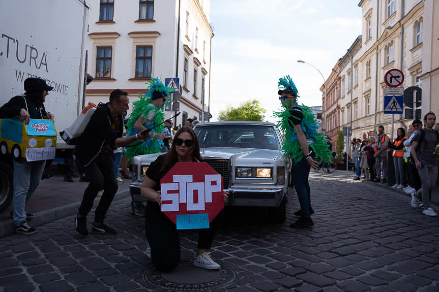 Rzeszowskie Juwenalia 2023. Barwny korowód przeszedł ulicami miasta