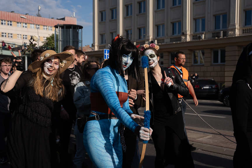 Rzeszowskie Juwenalia 2023. Barwny korowód przeszedł ulicami miasta