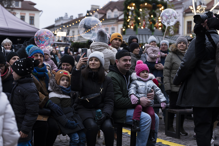 Ulicami Rzeszowa przeszła parada św. Mikołaja