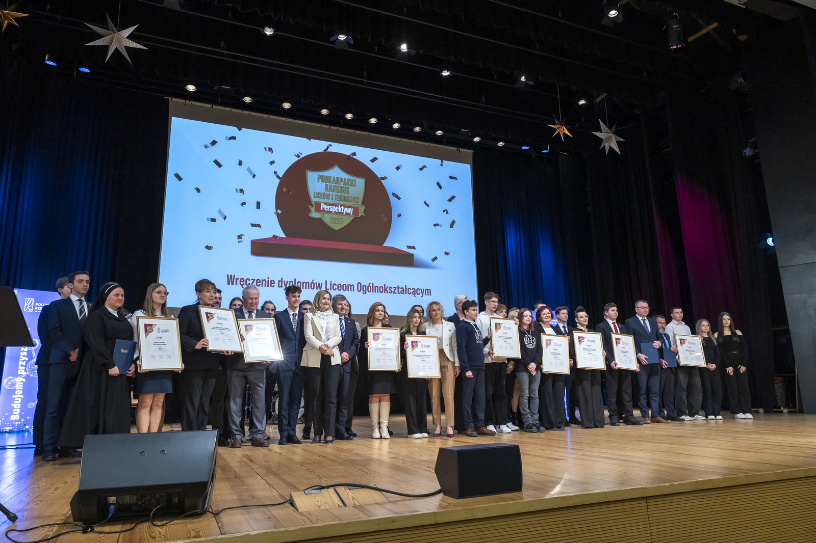 Uroczysta gala Podkarpackiego Rankingu Liceów i Techników Perspektywy 2025 na Politechnice Rzeszowskiej