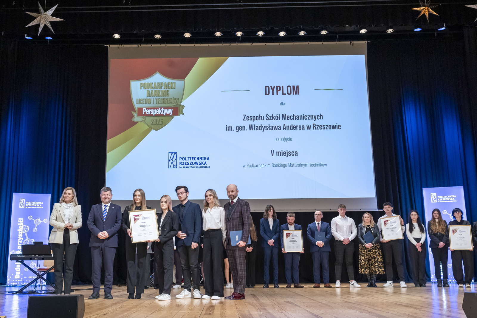 Uroczysta gala Podkarpackiego Rankingu Liceów i Techników Perspektywy 2025 na Politechnice Rzeszowskiej