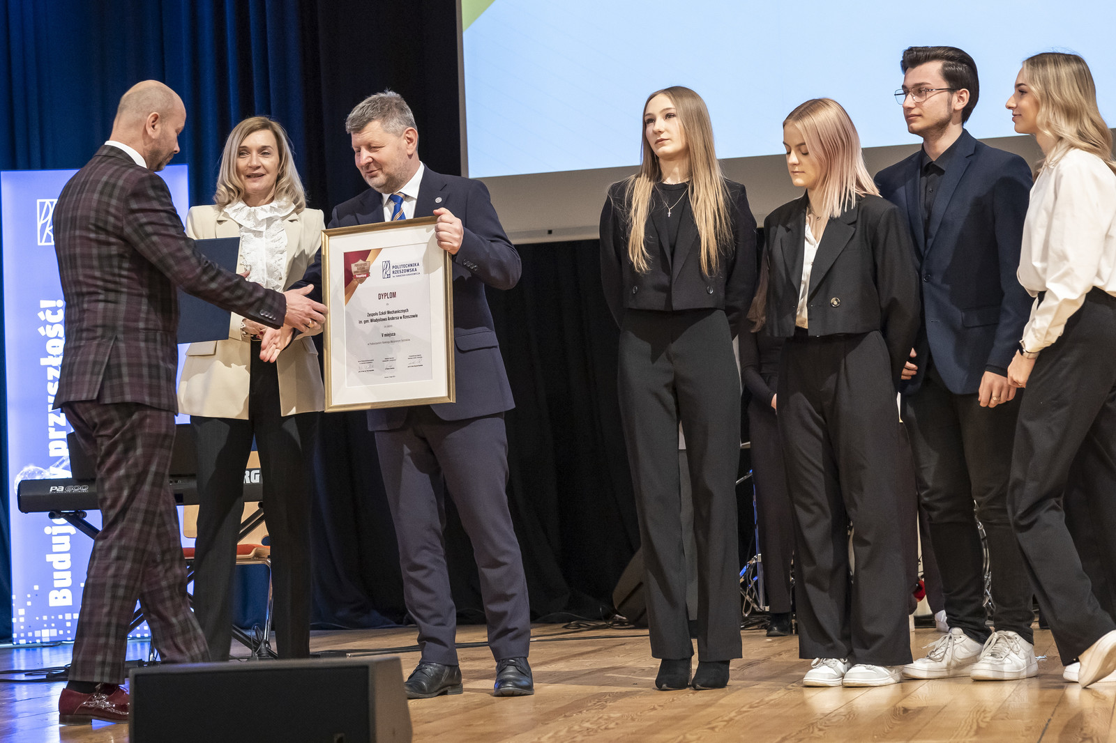 Uroczysta gala Podkarpackiego Rankingu Liceów i Techników Perspektywy 2025 na Politechnice Rzeszowskiej