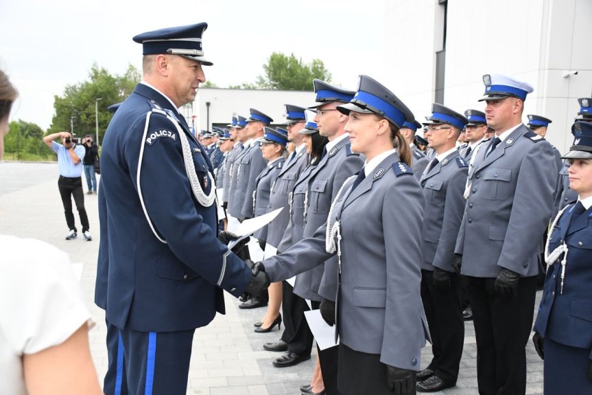 Uroczysty apel w rzeszowskiej komendzie z okazji Święta Policji