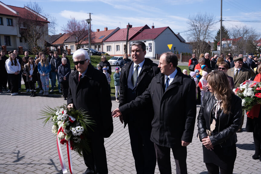 W Głogowie Małopolskim uczczo Pamięć Ofiar Zbrodni Katyńskiej 