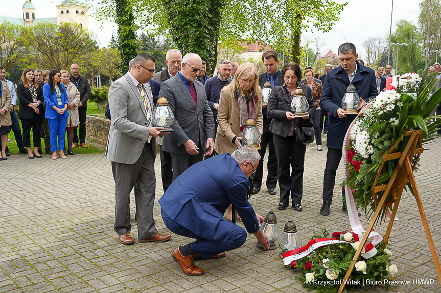 W Rzeszowie oddano hołd ofiarom katastrofy smoleńskiej