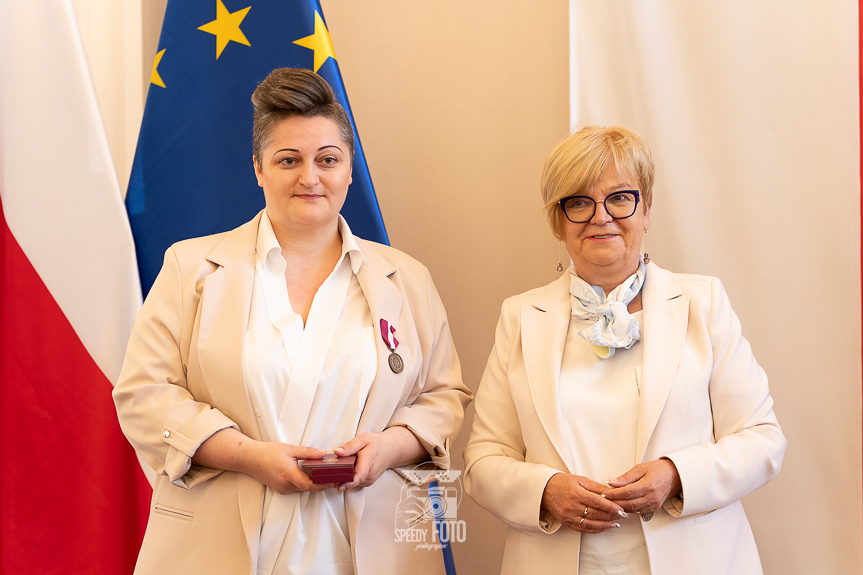 Wręczenie odznaczeń państwowych w Podkarpackim Urzędzie Wojewódzkim
