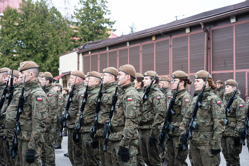 Żołnierze WOT z Rzeszowa złożyli uroczystą przysięgę