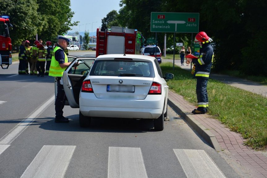 12-latek potrącony na przejściu dla pieszych w Krośnie 12-latek potrącony na przejściu dla pieszych w Krośnie