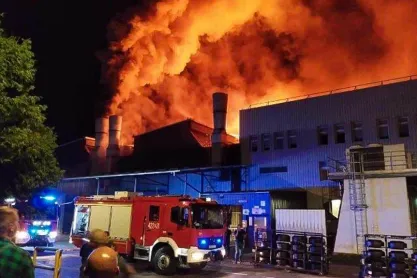 35 zastępów straży pożarnej walczyło z pożarem w Dębicy