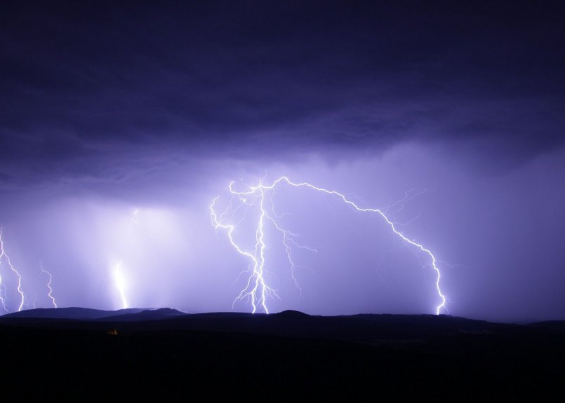 Ekspert meteorologiczny przewiduje kolejne burze i powodzie Ekspert meteorologiczny przewiduje kolejne burze i powodzie