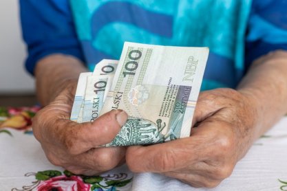 Mieszkanka Rzeszowa straciła w Internecie 129 tys. złotych 