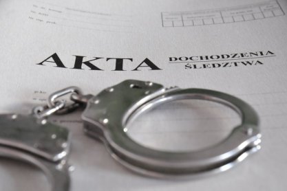 Najpierw pobili znajomego, a później jeden z nich zniszczył mu telewizor