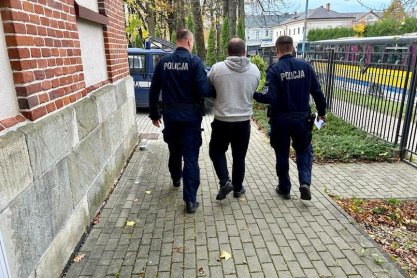 Nożownik zaatakował na rynku w Brzozowie
