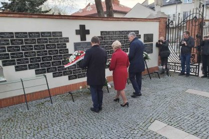 Obchody Dnia Pamięci Ofiar Zbrodni Katyńskiej w Głogowie Młp