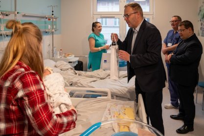 Pierwsze pacjentki skorzystały z możliwości porodu w znieczuleniu zewnątrzoponowym