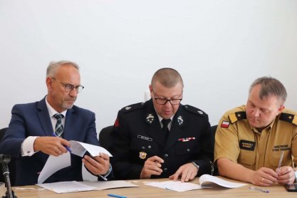 Podpisanie umów na dofinansowanie dla jednostek OSP z Rzeszowa i powiatu rzeszowskiego