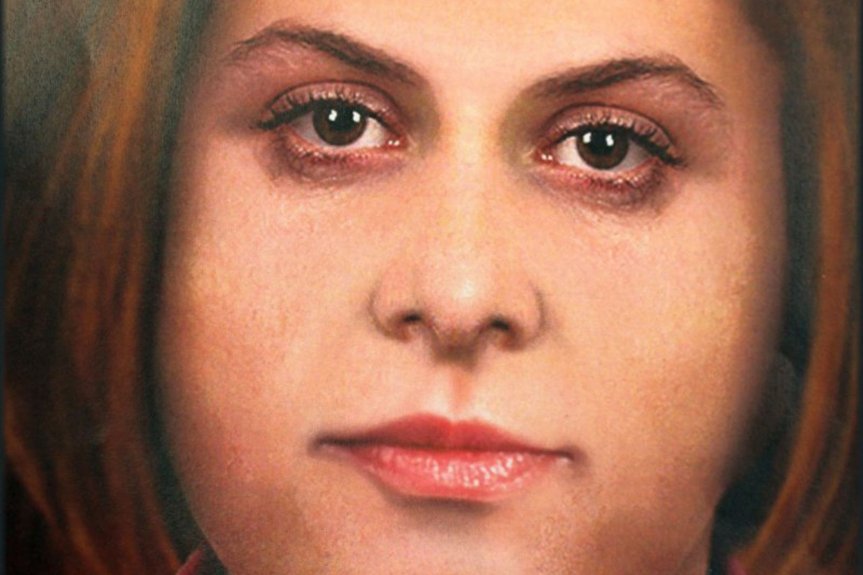 Portret pamięciowy poszukiwanej kobiety Portret pamięciowy poszukiwanej kobiety