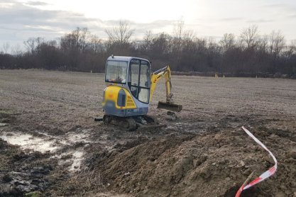 Policjant czujny po służbie. Odnalazł przywłaszczoną koparkę