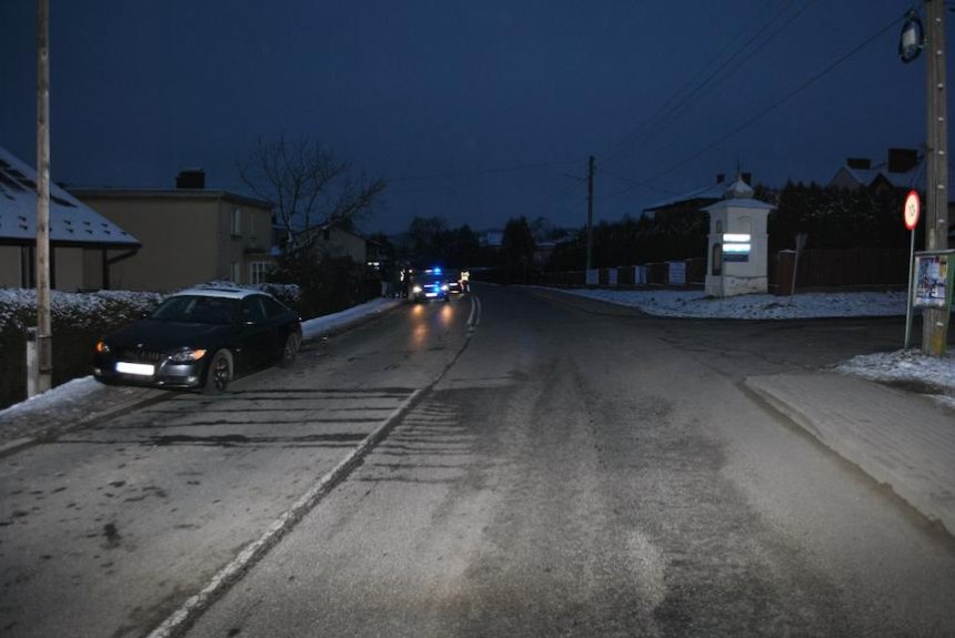 Potrącenie dziewczynki przez BMW. 10-latka w szpitalu wypadek w Czudcu