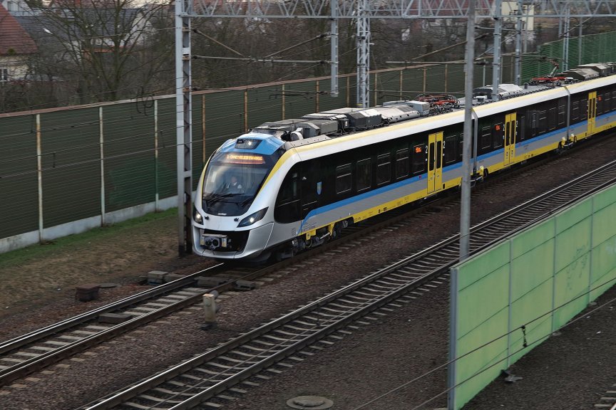 PKP Polskie Linie Kolejowe S.A. ogłosiło konkurs na projekt ekranów wyciszających
