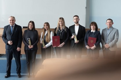Pracownicy i absolwenci Politechniki Rzeszowskiej nagrodzeni przez Ministra Rozwoju i Technologii