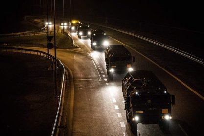 Przejazd kolumny wojskowej na A4. Utrudnienia w ruchu