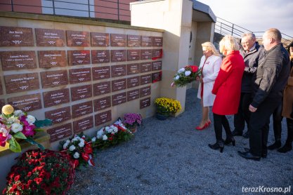 Przy kościele w Rogach odsłonięto tablice