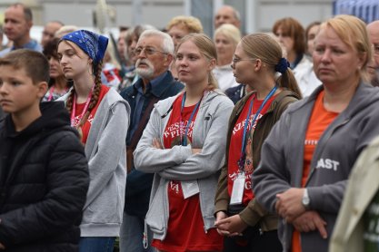 Ruszyła 48. Rzeszowska Piesza Pielgrzymka na Jasną Górę [ZDJĘCIA]