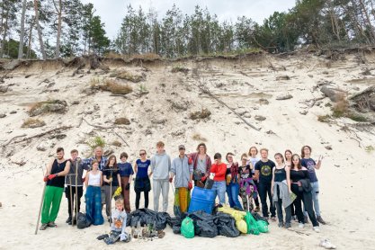Rzeszowscy skauci oczyścili z śmieci rezerwat Widowo nad Bałtykiem