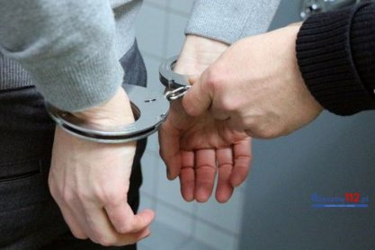 Siedem osób zatrzymanych oraz areszt za handel marihuaną
