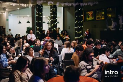 Studenci z różnych zakątków świata wzięli udział w Christmas Party