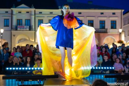 Świetlny pokaz mody Sabiny Burek