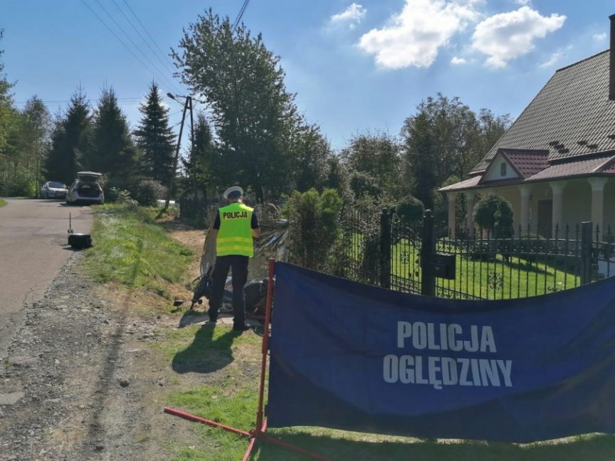 Tragedia w Grzegorzówce. Motorowerzysta nie żyje Tragedia w Grzegorzówce. Motorowerzysta nie żyje