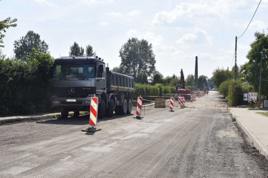 Zamknięcie ruchu na odcinku ul. Kolejowej Zamknięcie ruchu na odcinku ul. Kolejowej