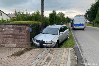 Uderzył w przepust i ogrodzenie