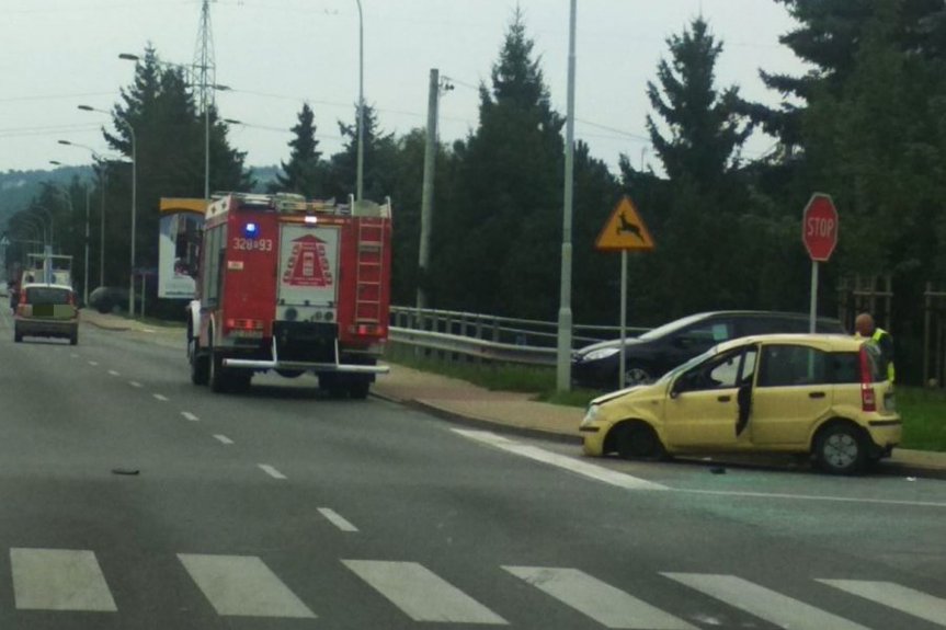 Wypadek na ul.Sikorskiego w Rzeszowie Wypadek na ul.Sikorskiego w Rzeszowie