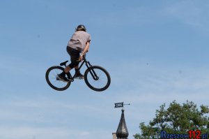 Rzeszów Bike Festival. Na rynku zaprezentowano spektakularne sztuczki